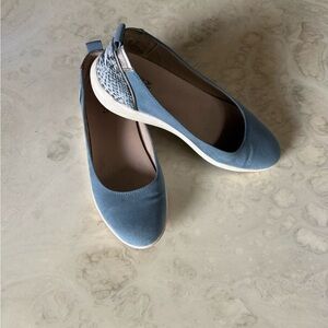 Naturalizer Women's Soft Blue Loafers 8.5M